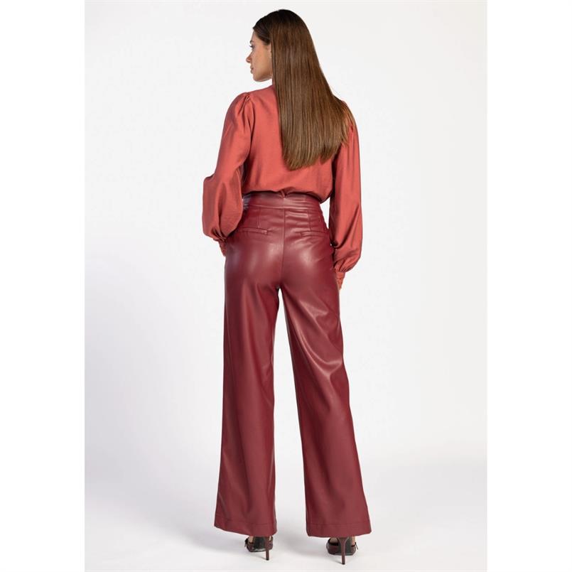 Aaiko Sonja pu 766 Rood