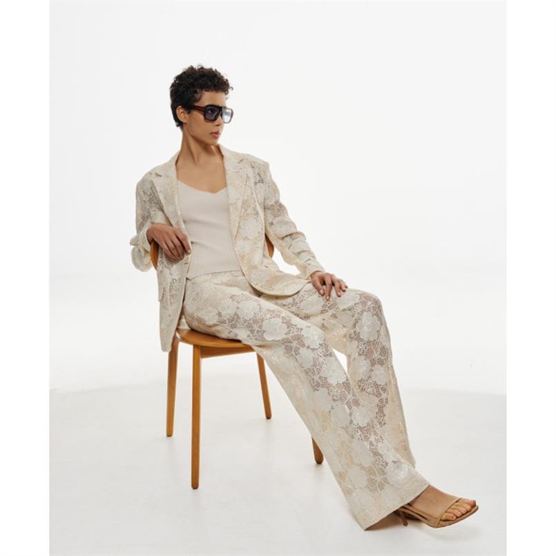 Access Woven floral pants Beige
