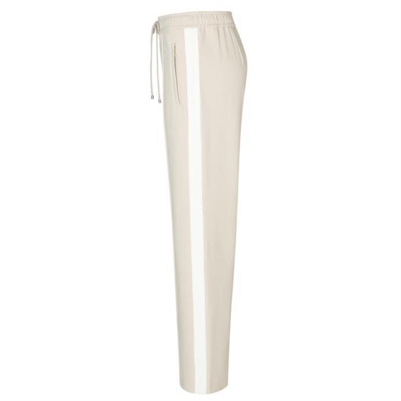 Mac 208 ivory Creme