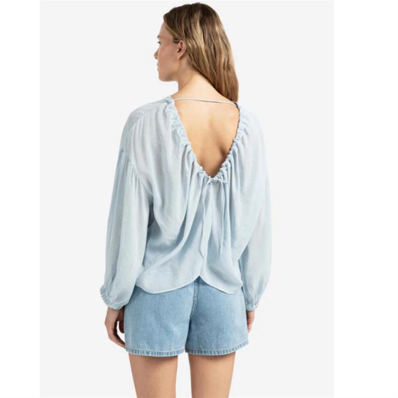 Yaya Crinkle top with low back Lichtblauw